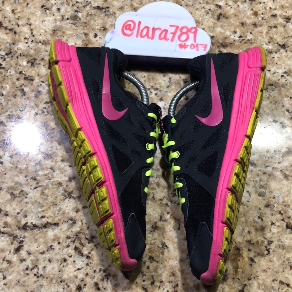 🎉Nike Revolution 2